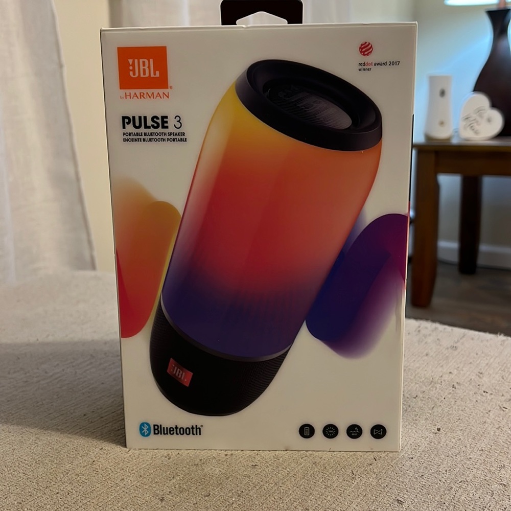 JBL Pulse 3 Portable Bluetooth Speaker